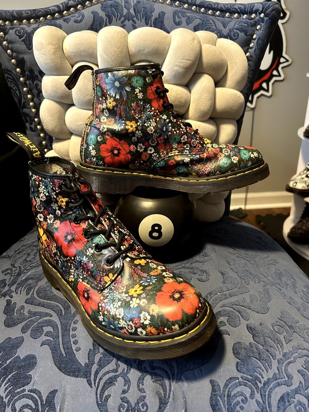 Dr Martens 101 Black Red Blue Floral size 9/EU 41 - Picture 1 of 7